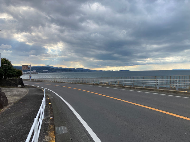 鉄道の終着駅から温泉街までの２ｋｍが遠い！